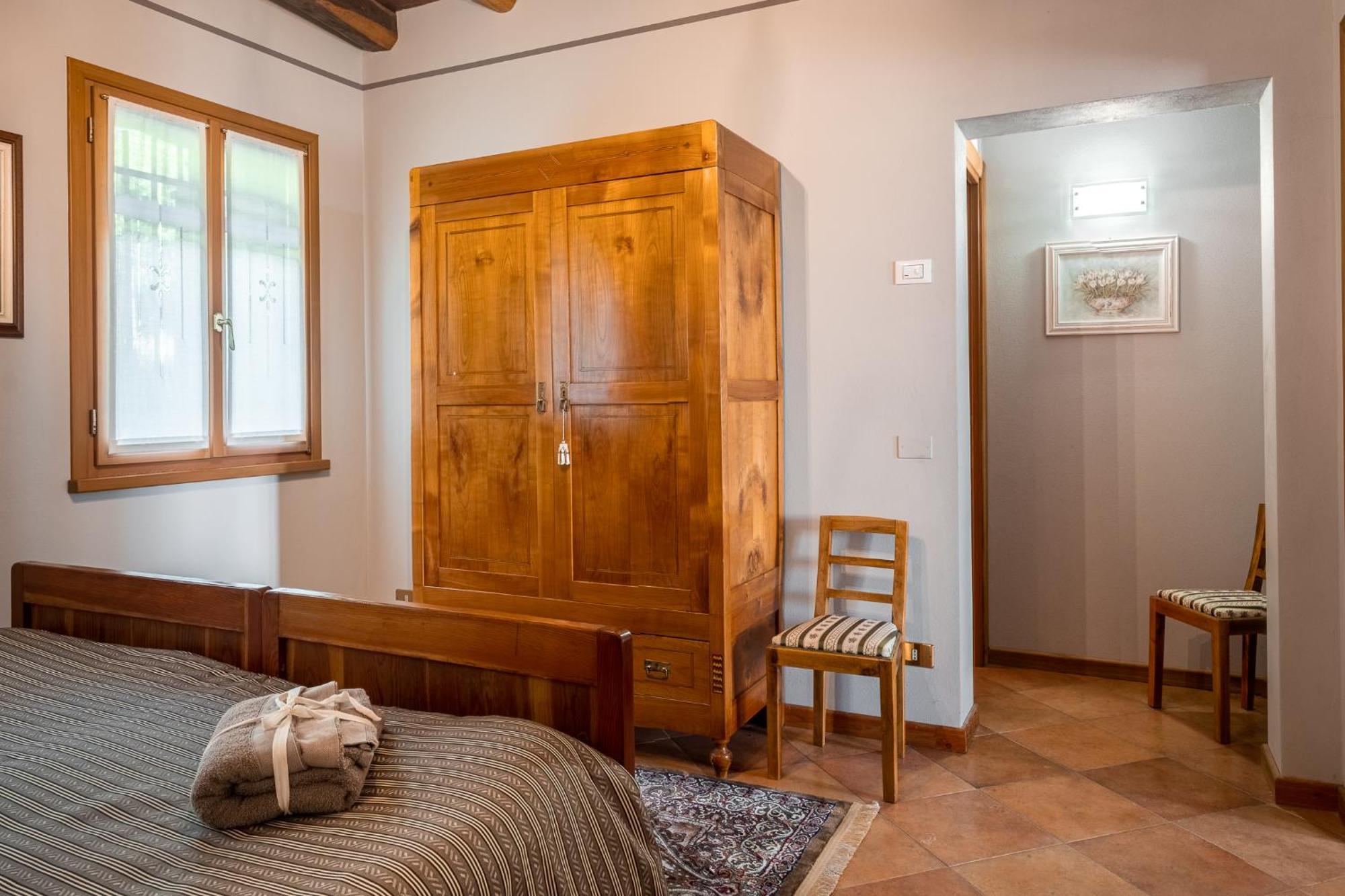 Antica Rinaldo Apartment วัลดอบเบียเดเน ภายนอก รูปภาพ