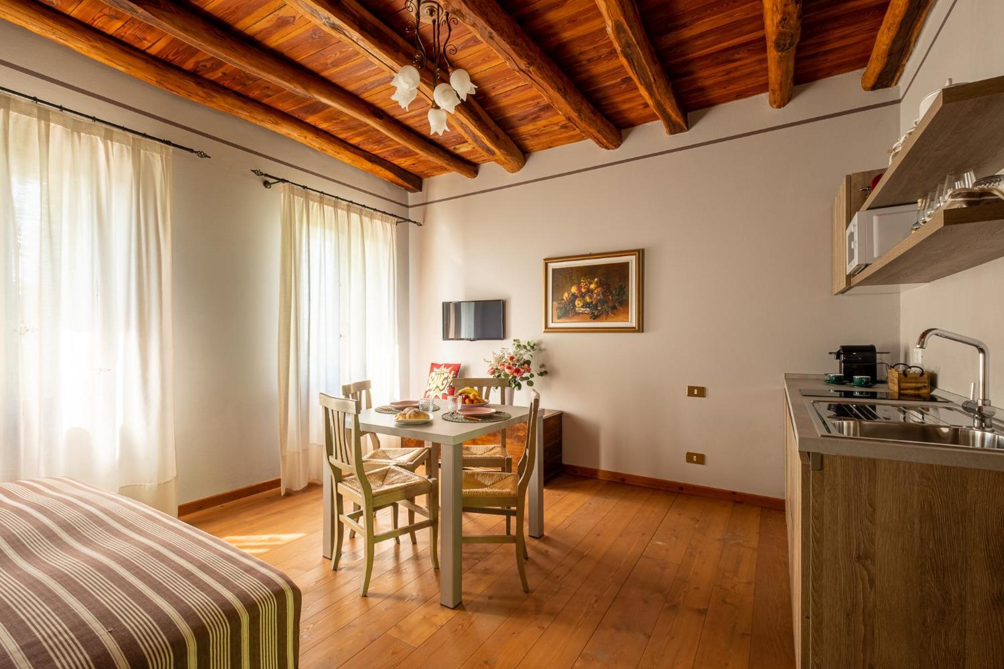 Antica Rinaldo Apartment วัลดอบเบียเดเน ภายนอก รูปภาพ